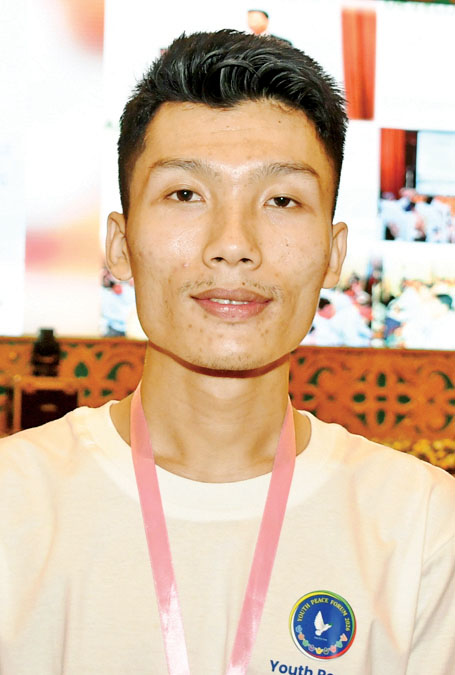  မောင်ခန့်ဖြိုးကျော်