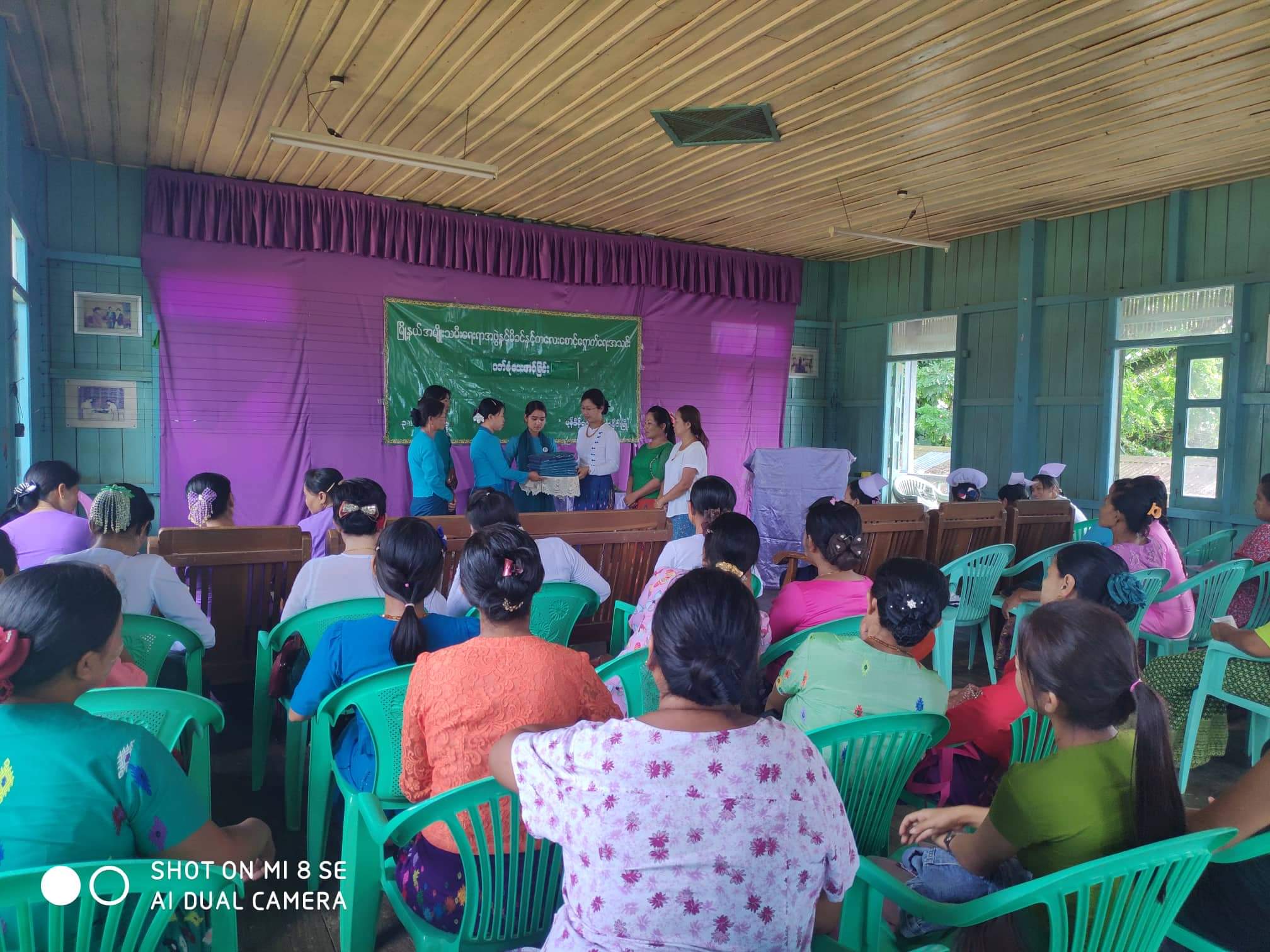 received_365192337738769